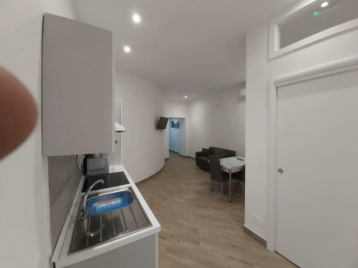 Lejlighed Dormire A Napoli Centro Holiday House Casa Vacanza